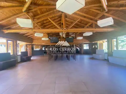 Local en venta  en Dina Huapi Restaurante, Salon de Eventos