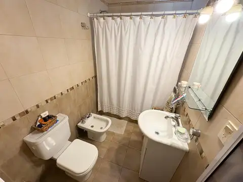 Casa 3 ambientes con garage apta credito