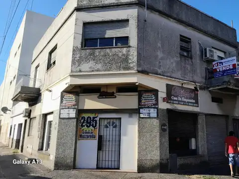 Venta depto. y local. A metros de Gral.Paz y J.M.de Rosas (d