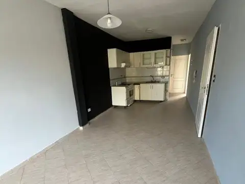 camacua 2500, Piso 1