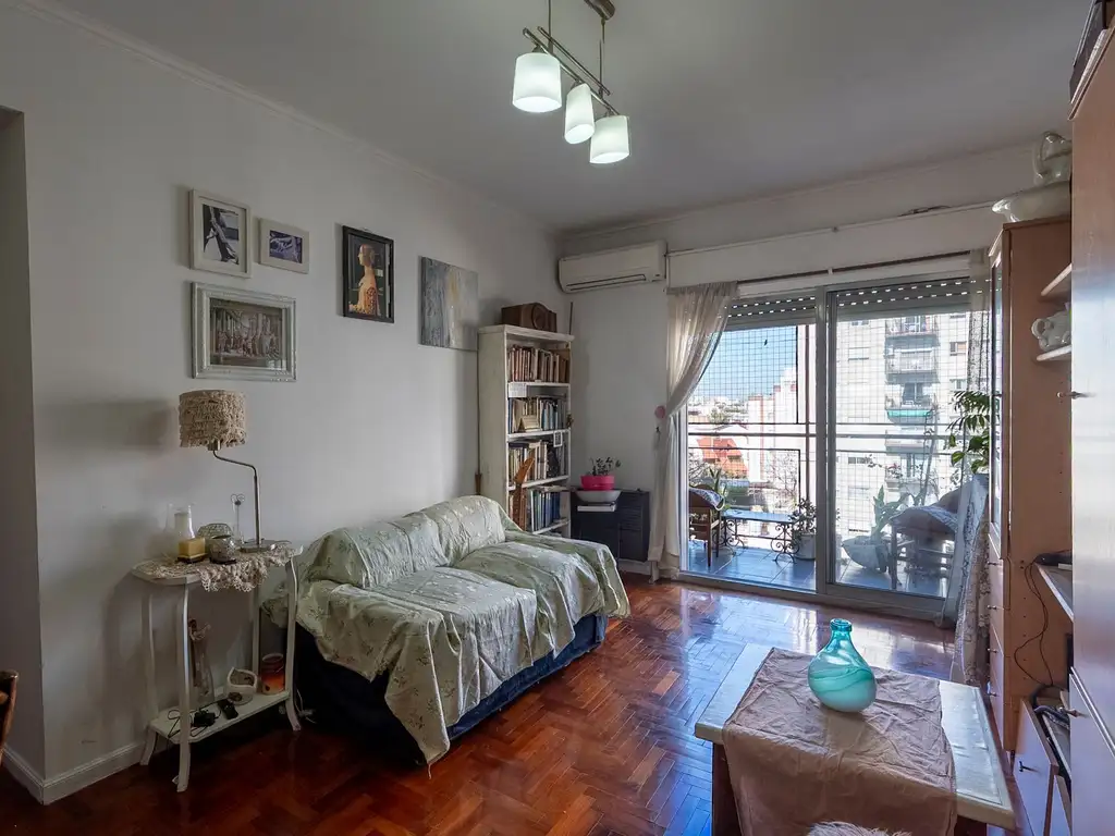 Avenida Rivadavia 10100