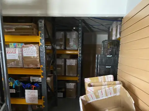 VENTA CASA 3 AMB CON PILETA y GRAN GALPÓN