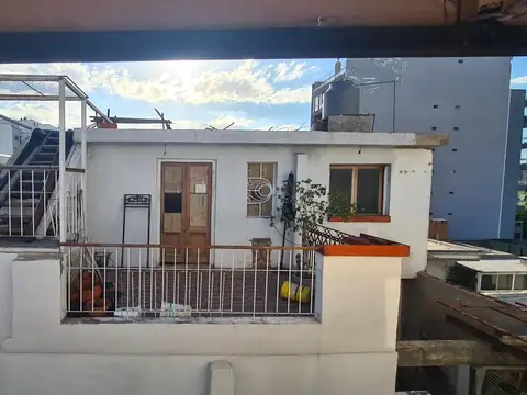 Depto.tipo casa de 3 ambientes en Venta en Parque chacabuco 
