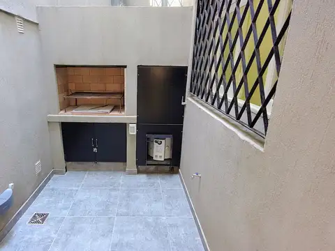 Alquiler PH Olivos 2 Dorm., Patio y Parrilla.