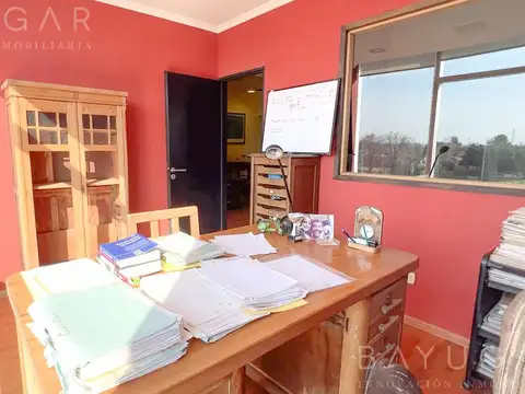 Oficina en Venta con 1 cochera