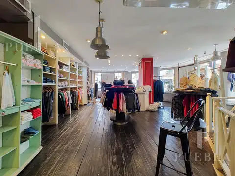 VENTA DE LOCAL COMERCIAL DE 1.600M2 EN EXCELENTE ESTADO EN UNA UBICACIÓN PRIVILEGIADA 