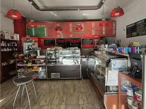 Local en Venta 35 años
