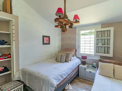 VENTA CASA 4 DORMITORIOS ATLANTIDA IDEAL COMERCIO