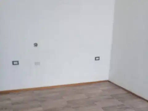 Depto Tipo Casa en Alquiler 20 años