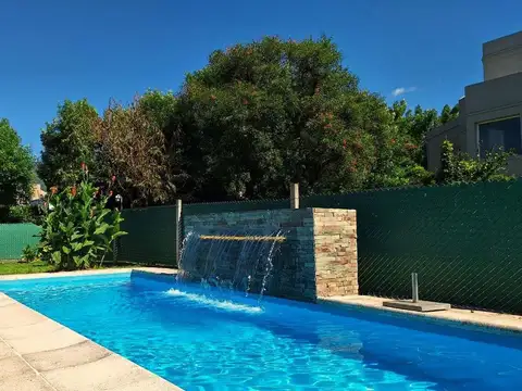 VENTA CASA 3 DOR BARRIO PRIV CASAS DE CAMPO YB 