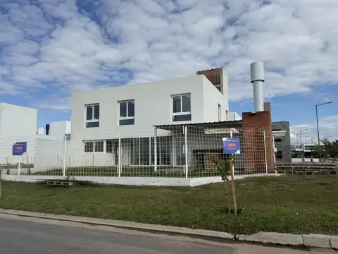 Manantiales, Córdoba, Argentina