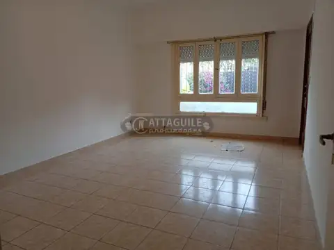 Casa - Alquiler - Argentina, Merlo - ALFONSIN (ex roca) 1300