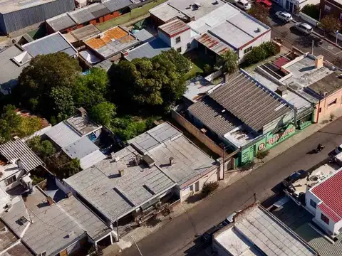 VENTA CASA Y LOCAL CENTRO MALDONADO