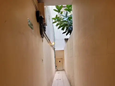 Depto Tipo Casa en Venta de 5 ambientes