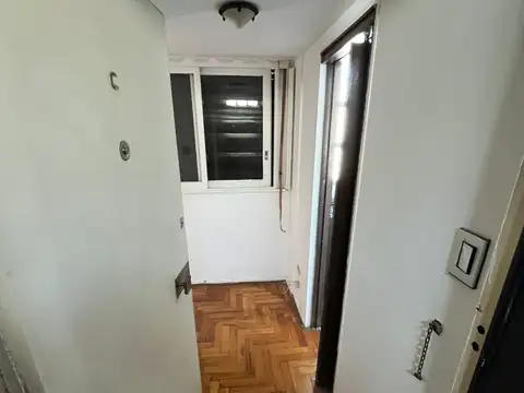 Bartolomé Mitre 3700, Piso 8