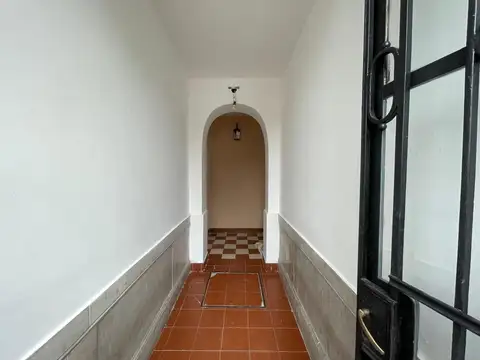 Depto Tipo Casa 5 ambientes con 1 baño