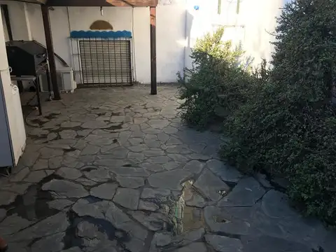 Casa en Villa Luro- Lote propio- Posibilidad 2 familias