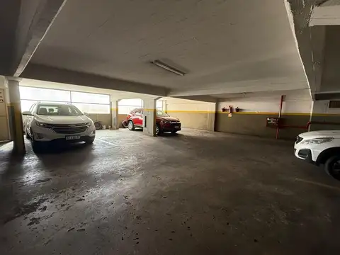 COCHERA VENTA CABALLITO CON ASCENSOR Y RAMPAS