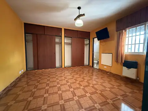 Alquiler Local deposito galpon 466m2 totales