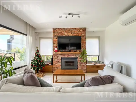 Casa en venta en Santa Elena, Pilar del Este