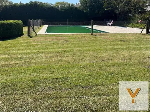 Casa 3 ambientes con 2 baños