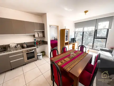 2 AMBIENTES EN CHACARITA, MUY LUMINOSO!!!