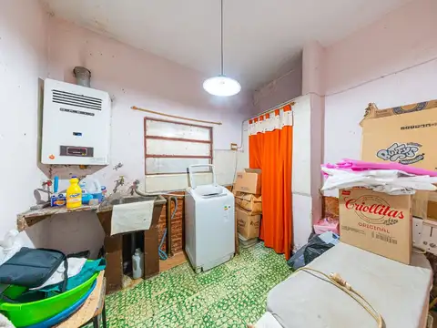 CASA 3 DORMITORIOS VENTA CON PATIO , APTA CREDITO