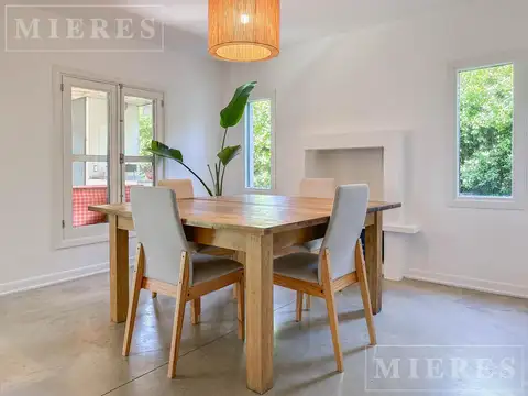 Casa en Venta al Este
