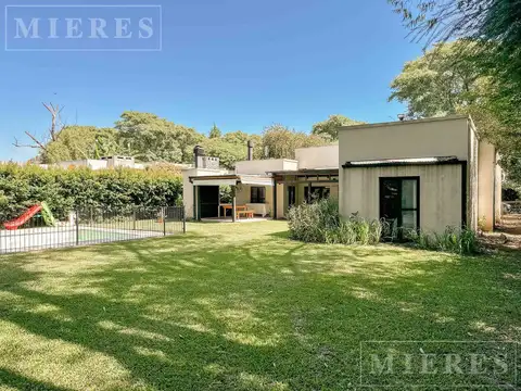 Casa en venta en el Barrio Santa María de Tigre