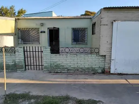 CASA ZONA NORTE CERCA AV. BLAS PARERA Y GORRITI