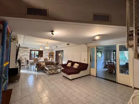 Casa en Alquiler de 3 dormitorios