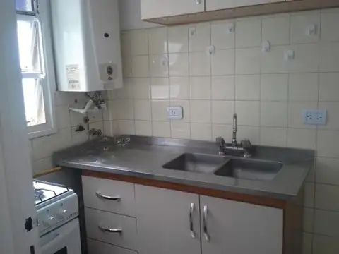 Departamento en Venta en Lomas De Zamora, USD 78.000