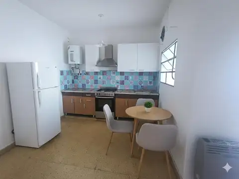 Depto Tipo Casa en Alquiler en Wilde, $ 450.000
