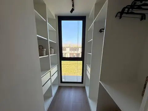 Departamento en Venta con 2 cocheras