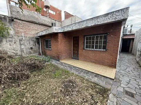 Venta casa + con local en Billinghurst