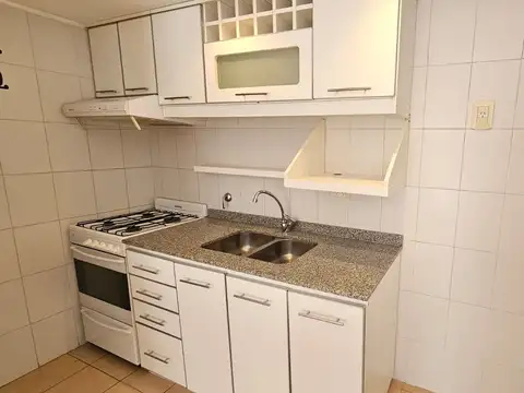 Departamento en Alquiler con 1 cocheras
