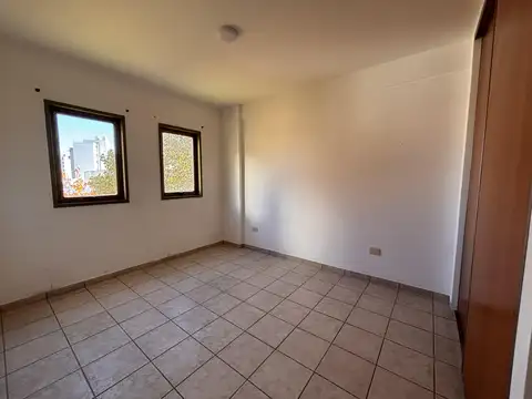 Departamento en Alquiler en Terminal de Omnibus, $ 550.000