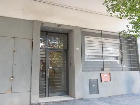 venta un ambiente Flores norte patio apto crédito