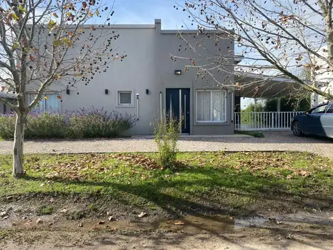 santa isabel etapa 1 usd 190.000.- 3 dorm +parrila +pileta