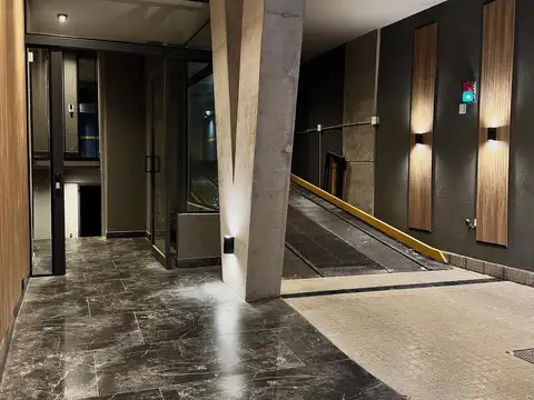 Venta/Financiacion Departamento Piso Exclusivo Tres Dormitorios A Estrenar. Abasto
