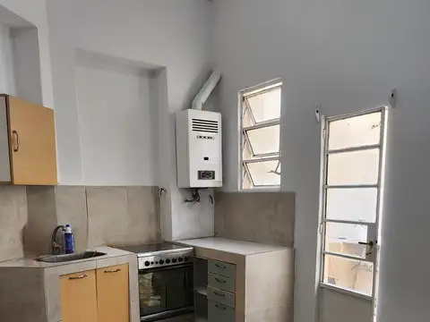 Depto Tipo Casa en Alquiler de 1 dormitorio