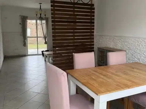 Departamento en Alquiler de 4 ambientes