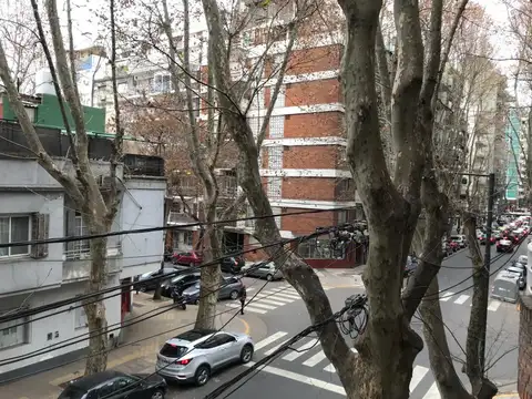 PALERMO — Alquiler c/ expensas incluidas - Monoambiente al frente con balcon