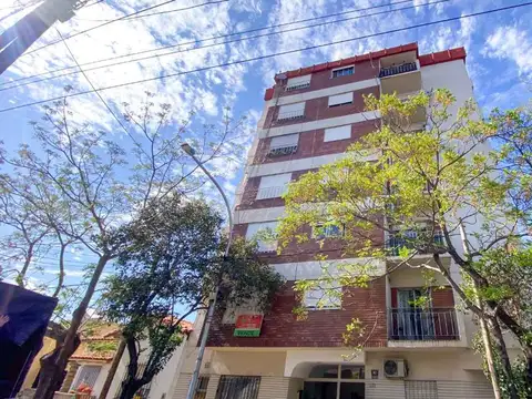 DEPARTAMENTO VENTA ESCALADA PROXIMO A ESTACION