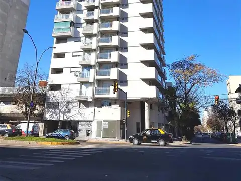 Departamento monoambiente  Francia 1500  