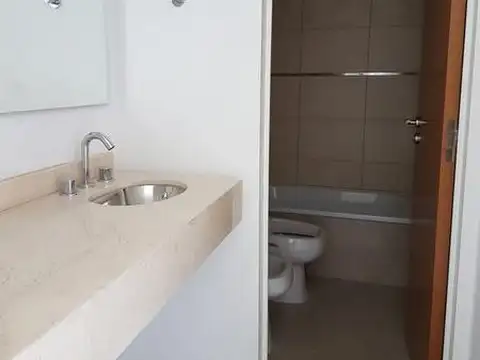 Departamento monoambiente  Francia 1500  