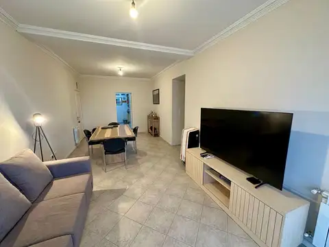 Departamento 5 ambientes con 2 baños
