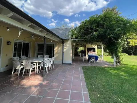 Casa en Alquiler Temporal de 4 dormitorios