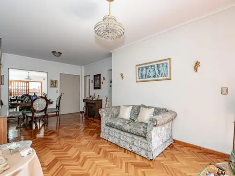 Departamento en Venta con 1 cocheras