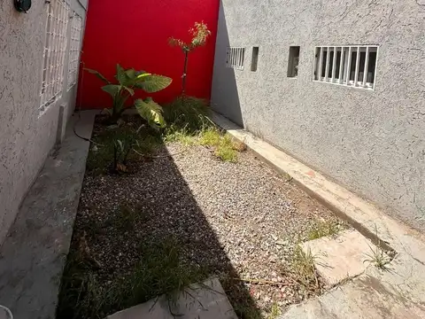 Oficina 2 ambientes con 1 baño